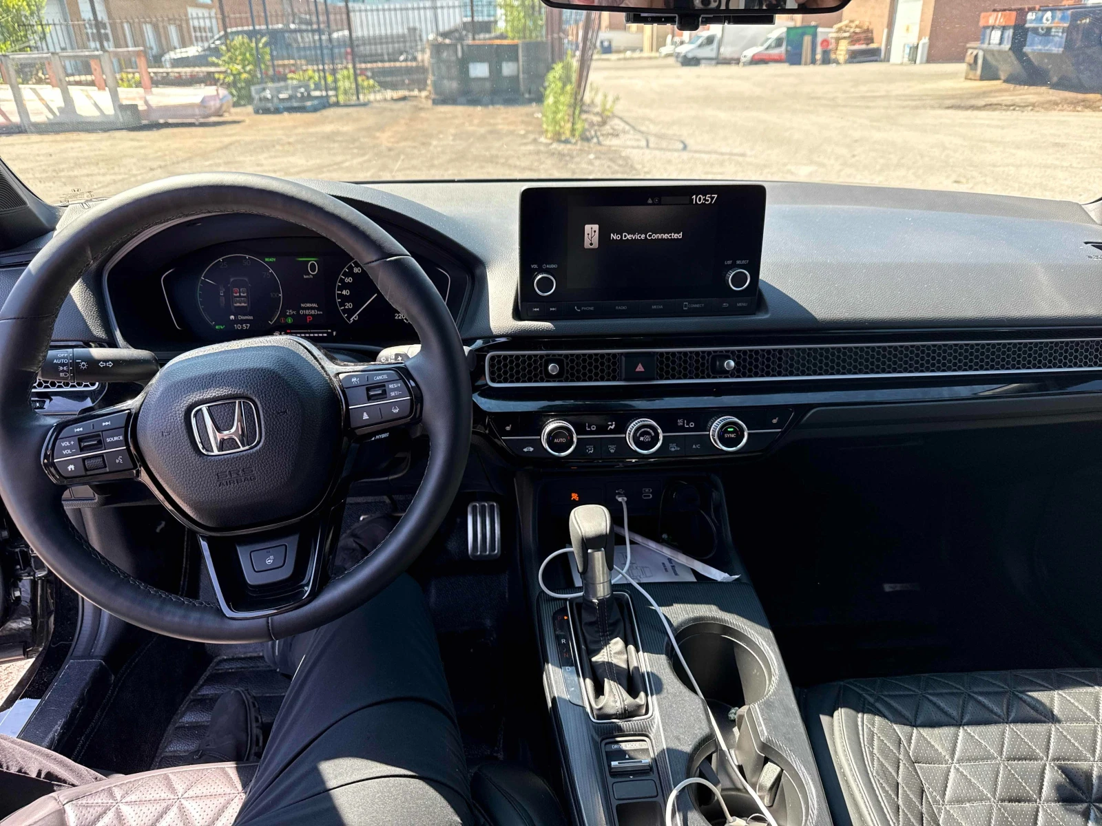 Honda Civic Sedan Hybrid Sport * 2 КЛЮЧА * ПАНОРАМА, снимка 10 - Автомобили и джипове - 55089974