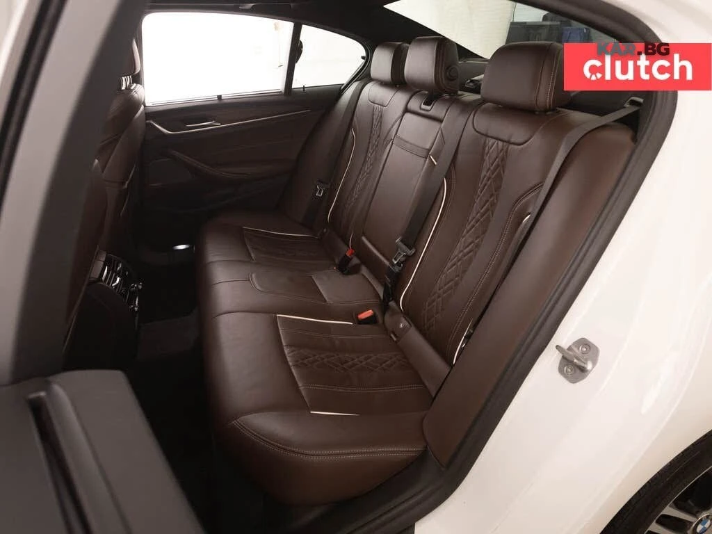 BMW 530E iPerformance * АвтоКредит * (ЦЕНА ДО БГ), снимка 11 - Автомобили и джипове - 55104681