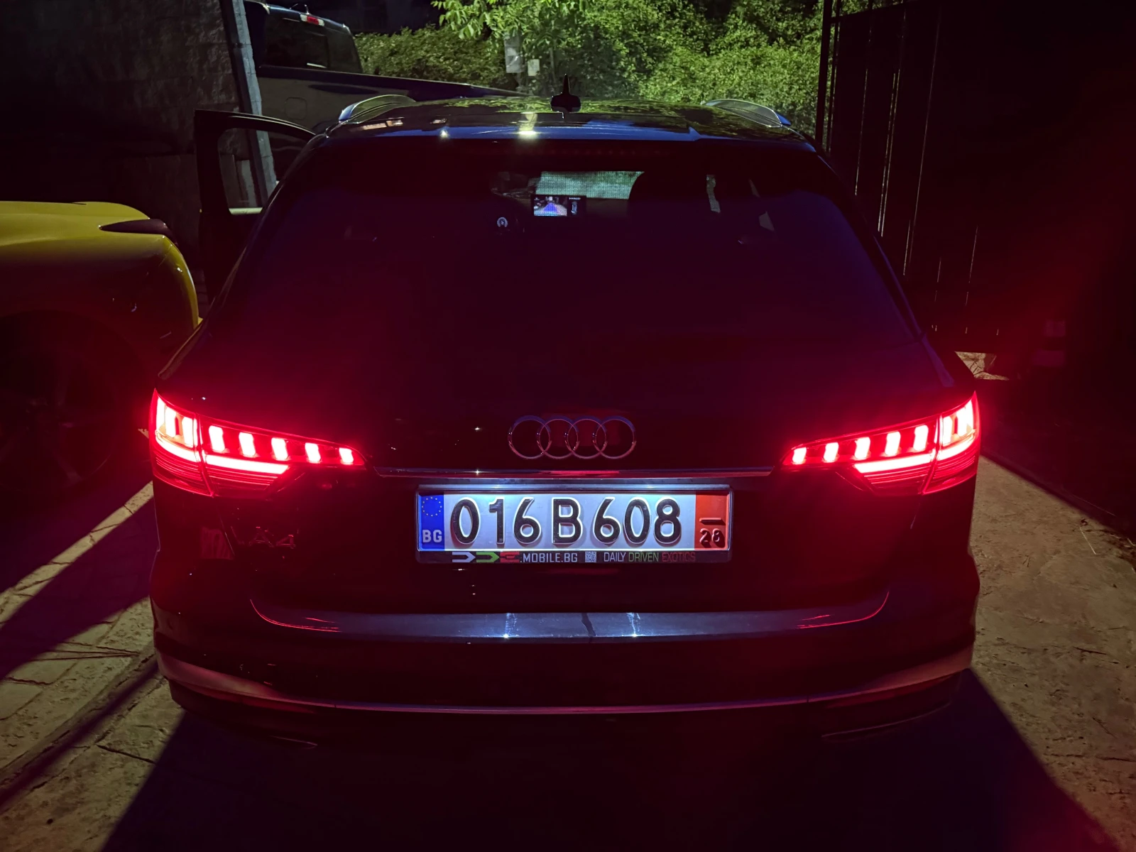 Audi A4 S-Line* FUUL Ekstri* 10.2022г* кожен салон* , снимка 7 - Автомобили и джипове - 55400508