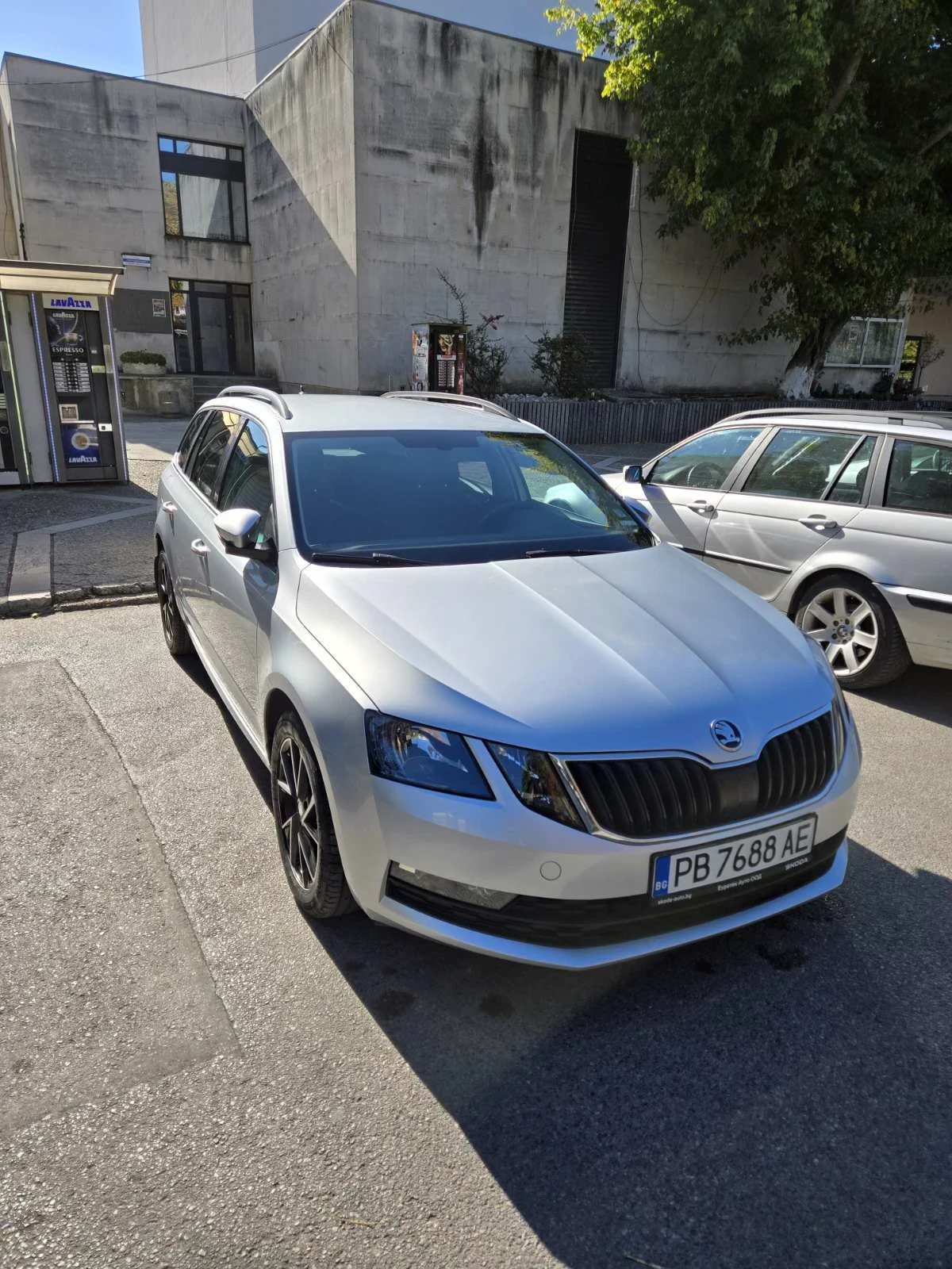 Skoda Octavia, снимка 3 - Автомобили и джипове - 56337704