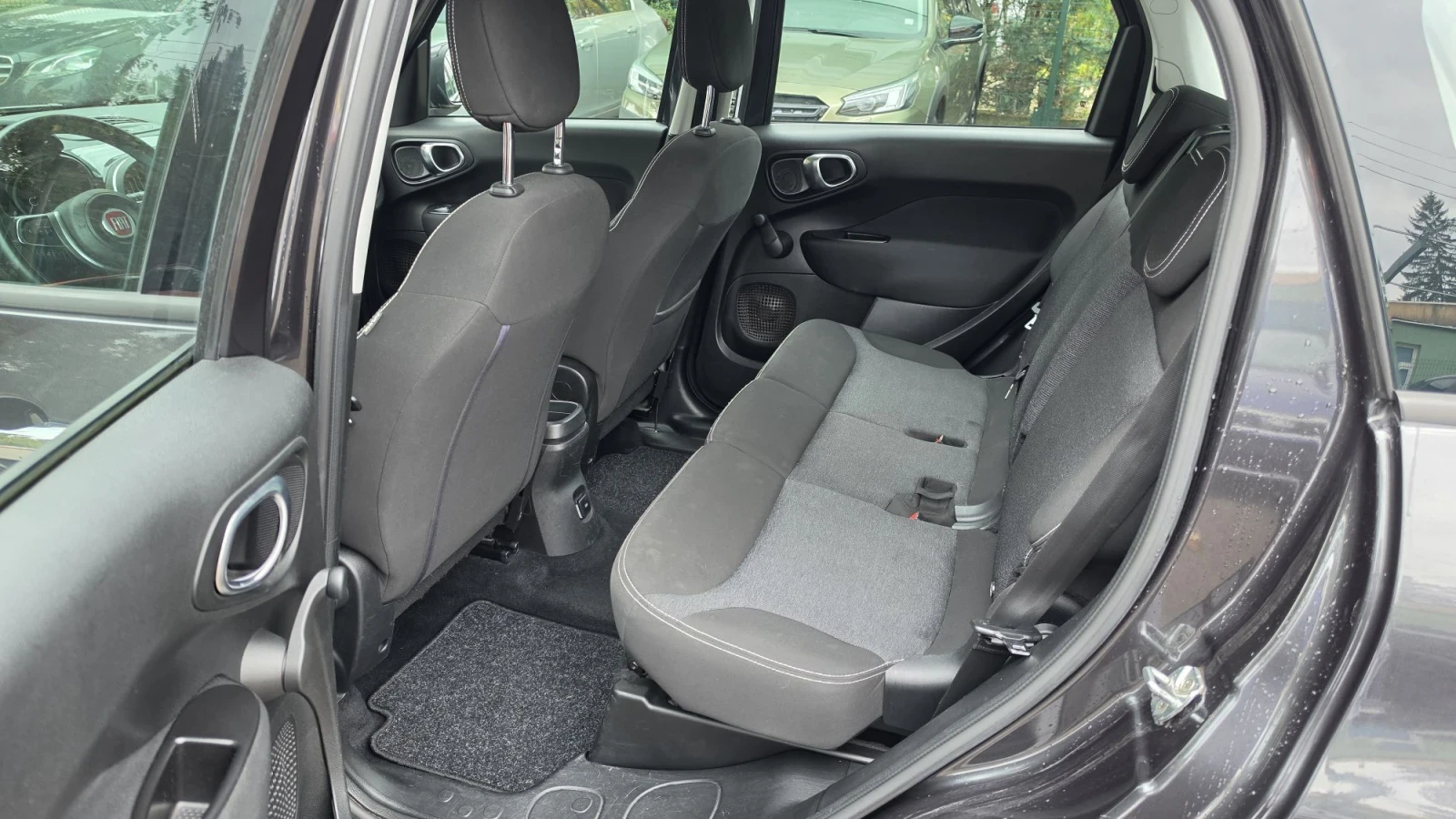 Fiat 500L 1.4i-82x.km, снимка 9 - Автомобили и джипове - 56559630