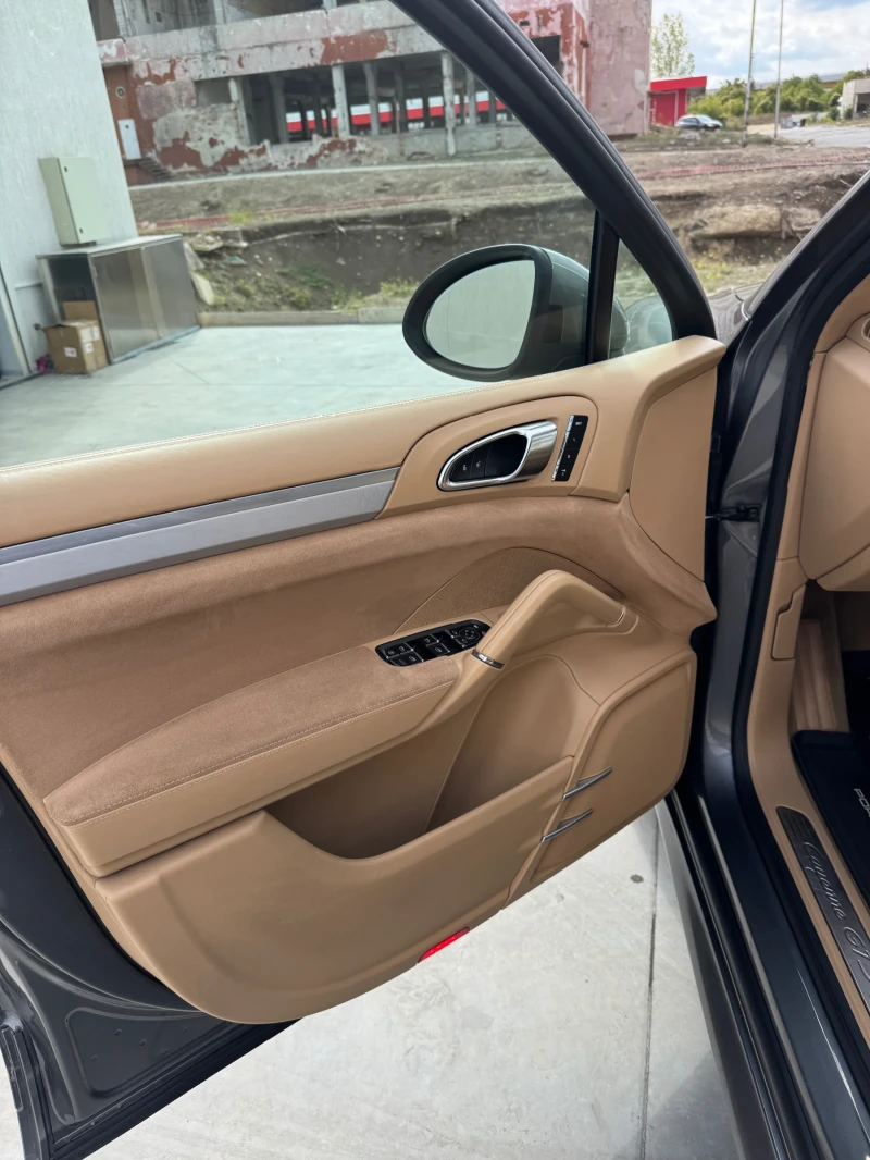Porsche Cayenne GTS full, снимка 15 - Автомобили и джипове - 52274433