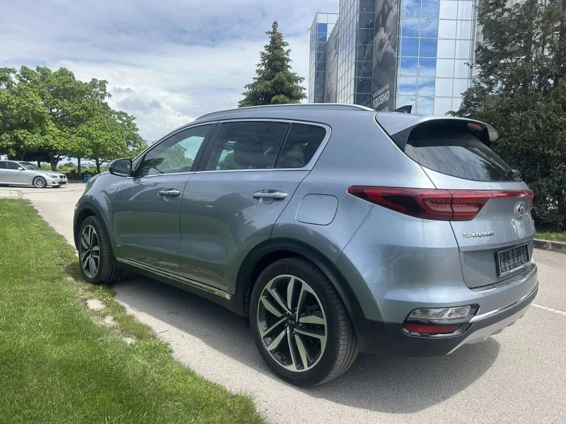 Kia Sportage, снимка 9 - Автомобили и джипове - 53480222