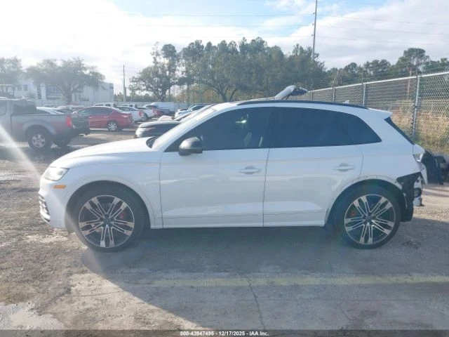 Audi SQ5 PREMIUM PLUS TFSI /АВТОГФИНАНСИРАНЕ ОТ 600 ЛВ , снимка 15 - Автомобили и джипове - 53035663