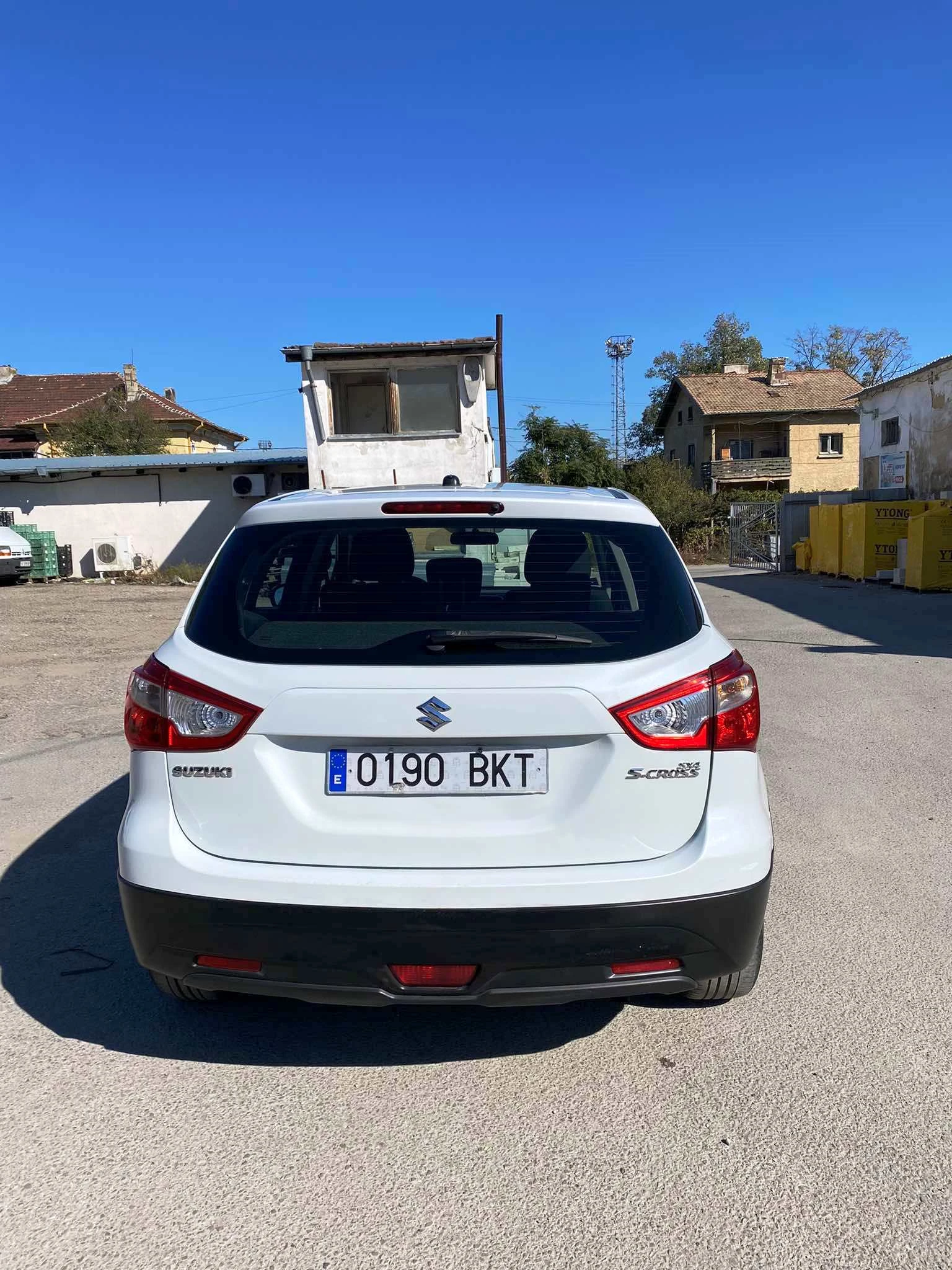 Suzuki SX4 S-Cross 1.6 - изображение 3