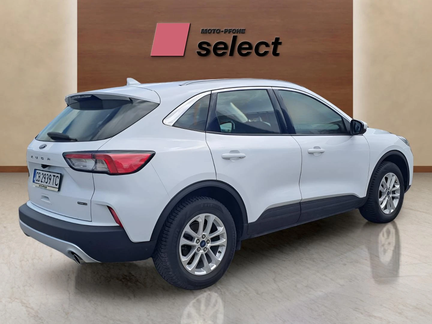 Ford Kuga 2.5 FHEV - изображение 5