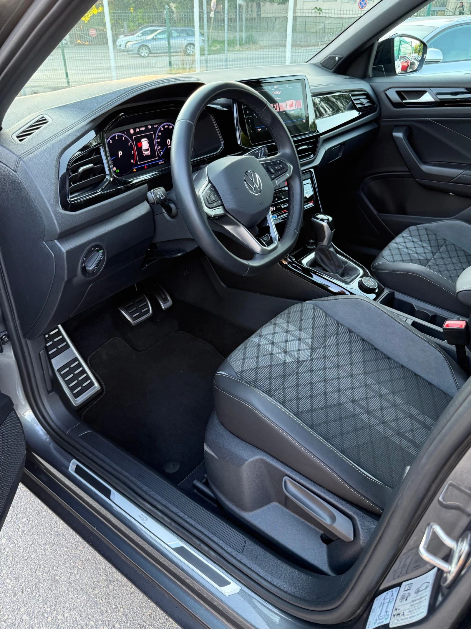 VW T-Roc R LINE 8000км - изображение 7