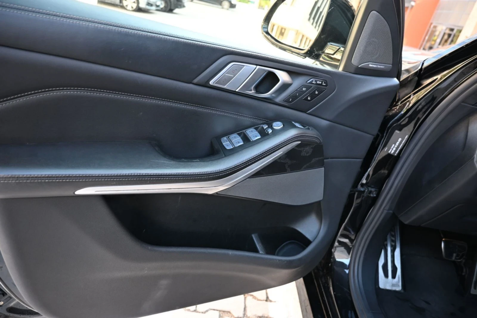 BMW X7 M50i//Headap//Tv//pano//softclose //full | Mobile.bg   13