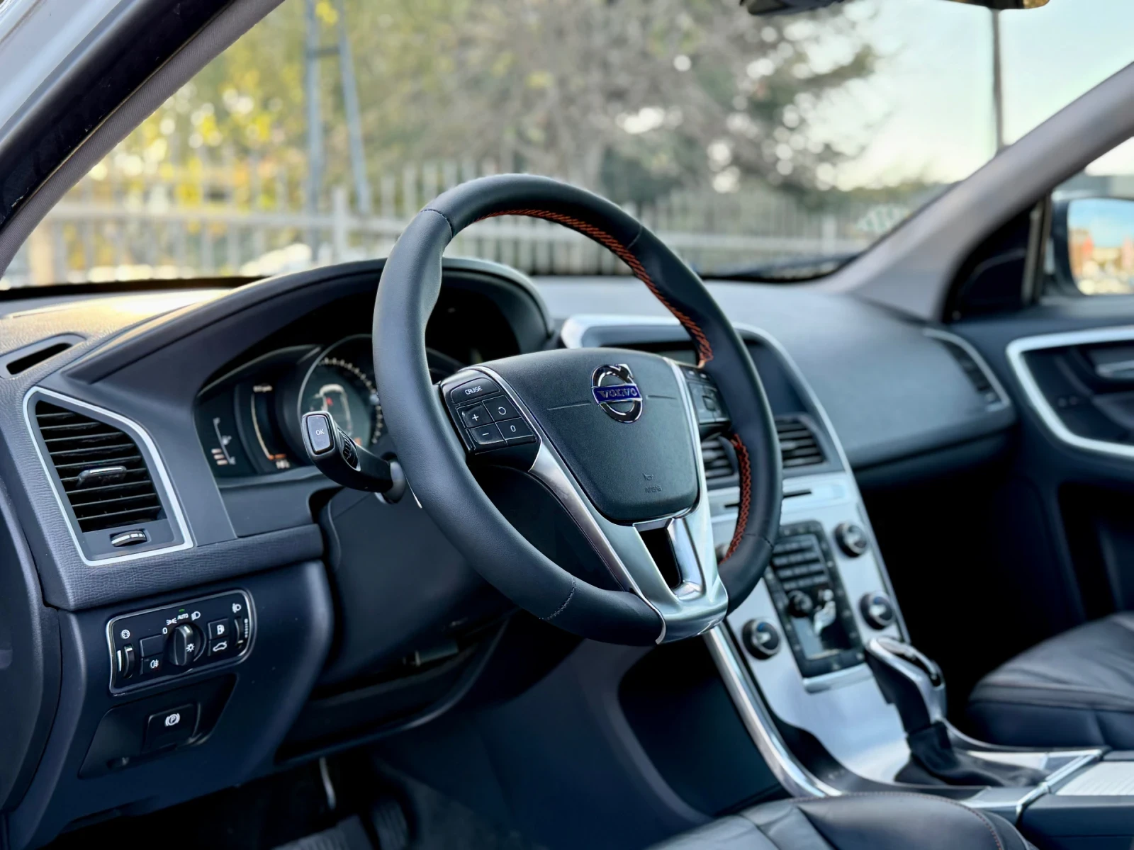 Volvo XC60 D4 2.0 190kc Geartonic Ocean Race | Mobile.bg   14