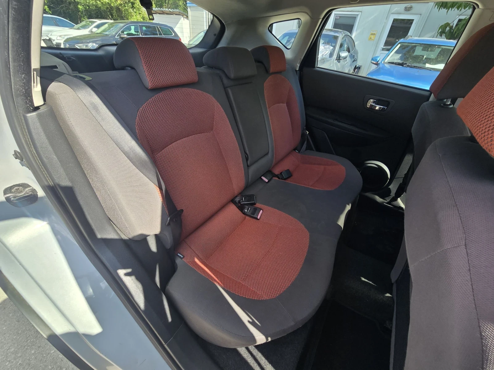 Nissan Qashqai 1.5dci 106�.� Acenta 6 ��������  | Mobile.bg � ����������� 15
