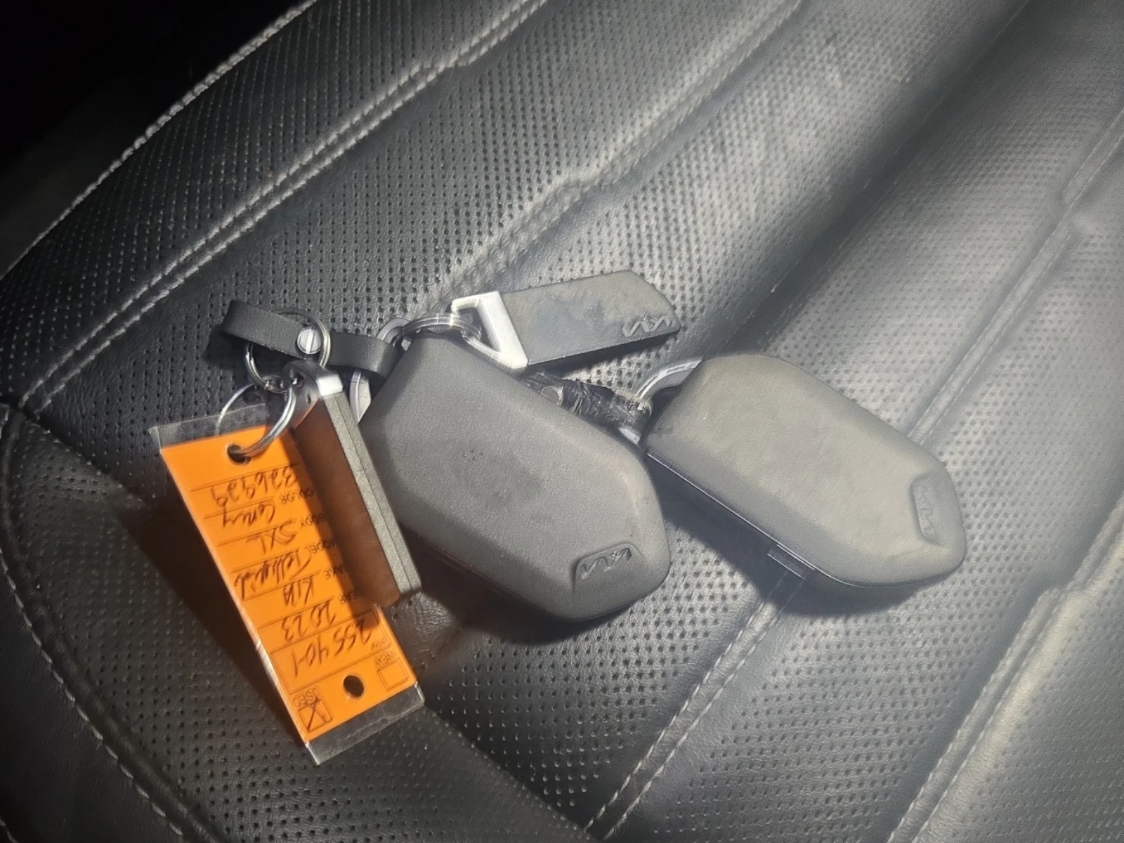 Kia Telluride SX LIMITED-4D UTILITY AWD * Carfax *  | Mobile.bg � ����������� 11