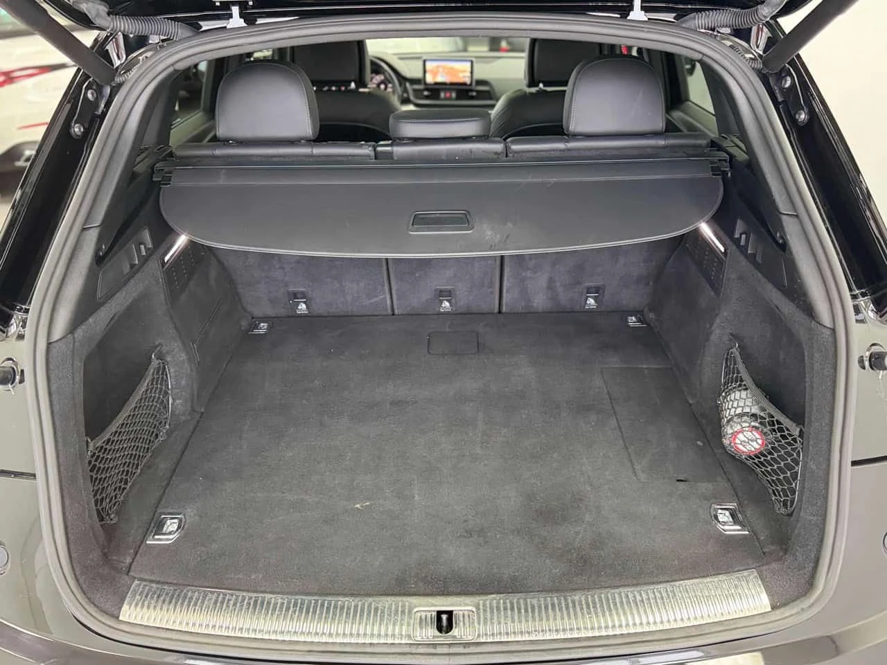 Audi Q5 * Progressiv 55 TFSI e quattro * CARFAX * ЦЕНА ДО , снимка 13 - Автомобили и джипове - 53749397