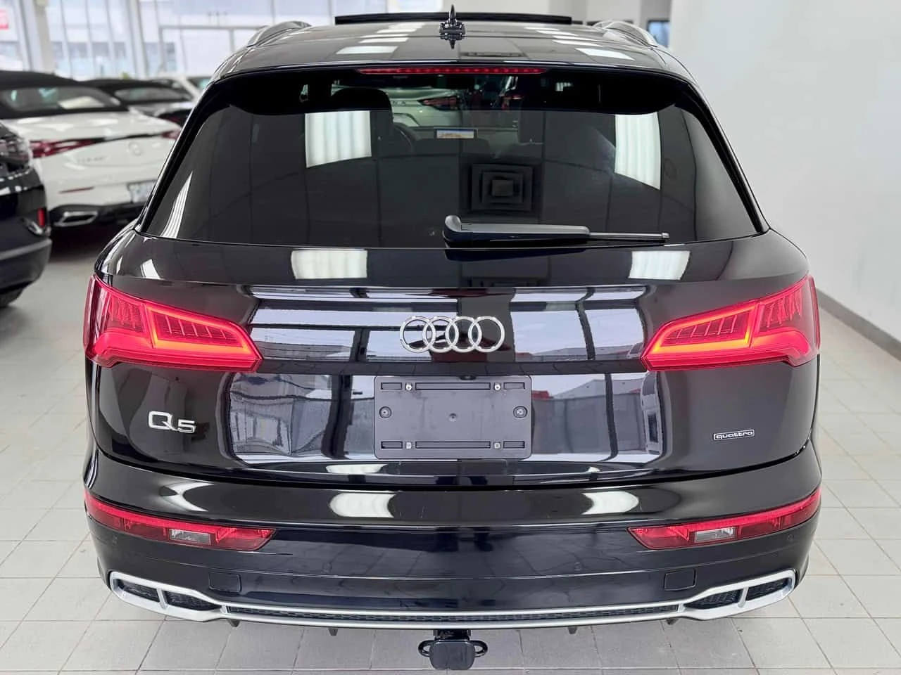 Audi Q5 * Progressiv 55 TFSI e quattro * CARFAX * ЦЕНА ДО , снимка 4 - Автомобили и джипове - 53749397