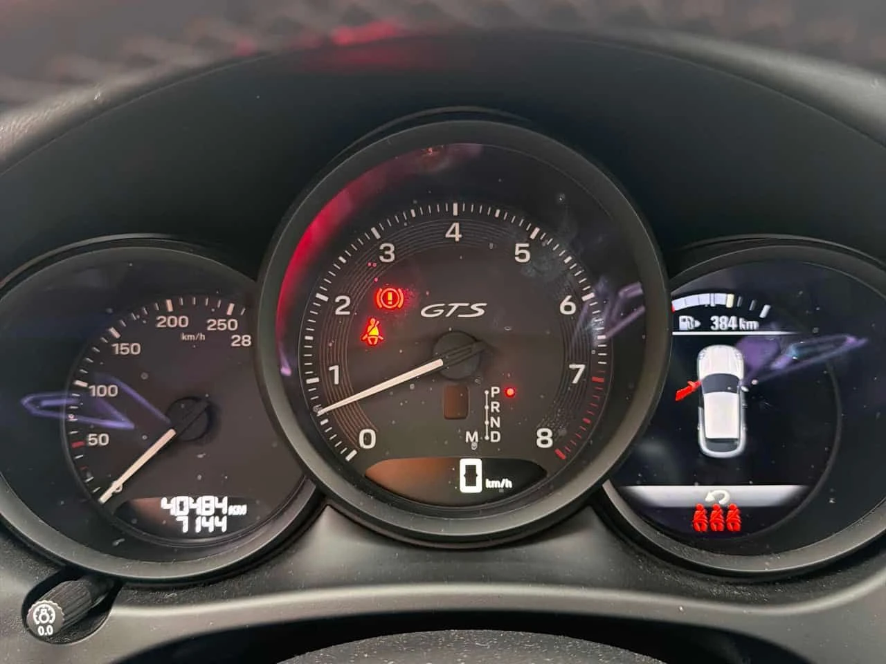 Porsche Macan * GTS * CARFAX * ОБДУХВАНЕ * BOSE * 360, снимка 8 - Автомобили и джипове - 54165117