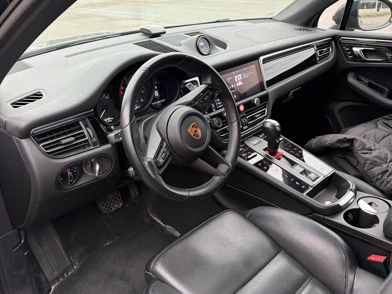 Porsche Macan * GTS * CARFAX * ОБДУХВАНЕ * BOSE * 360, снимка 5 - Автомобили и джипове - 54165117