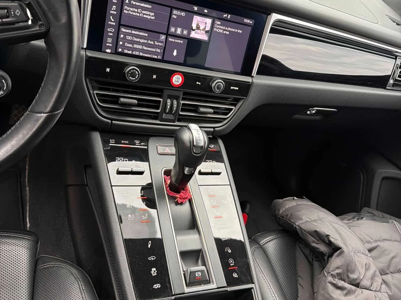 Porsche Macan * GTS * CARFAX * ОБДУХВАНЕ * BOSE * 360, снимка 9 - Автомобили и джипове - 54165117