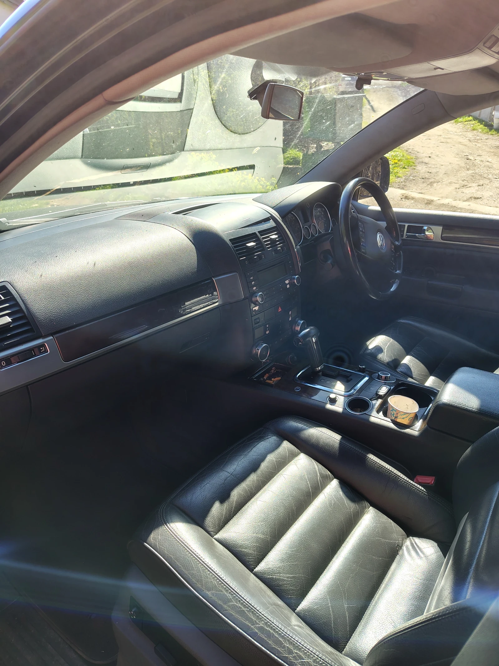 VW Touareg 3.2, снимка 8 - Автомобили и джипове - 54246855