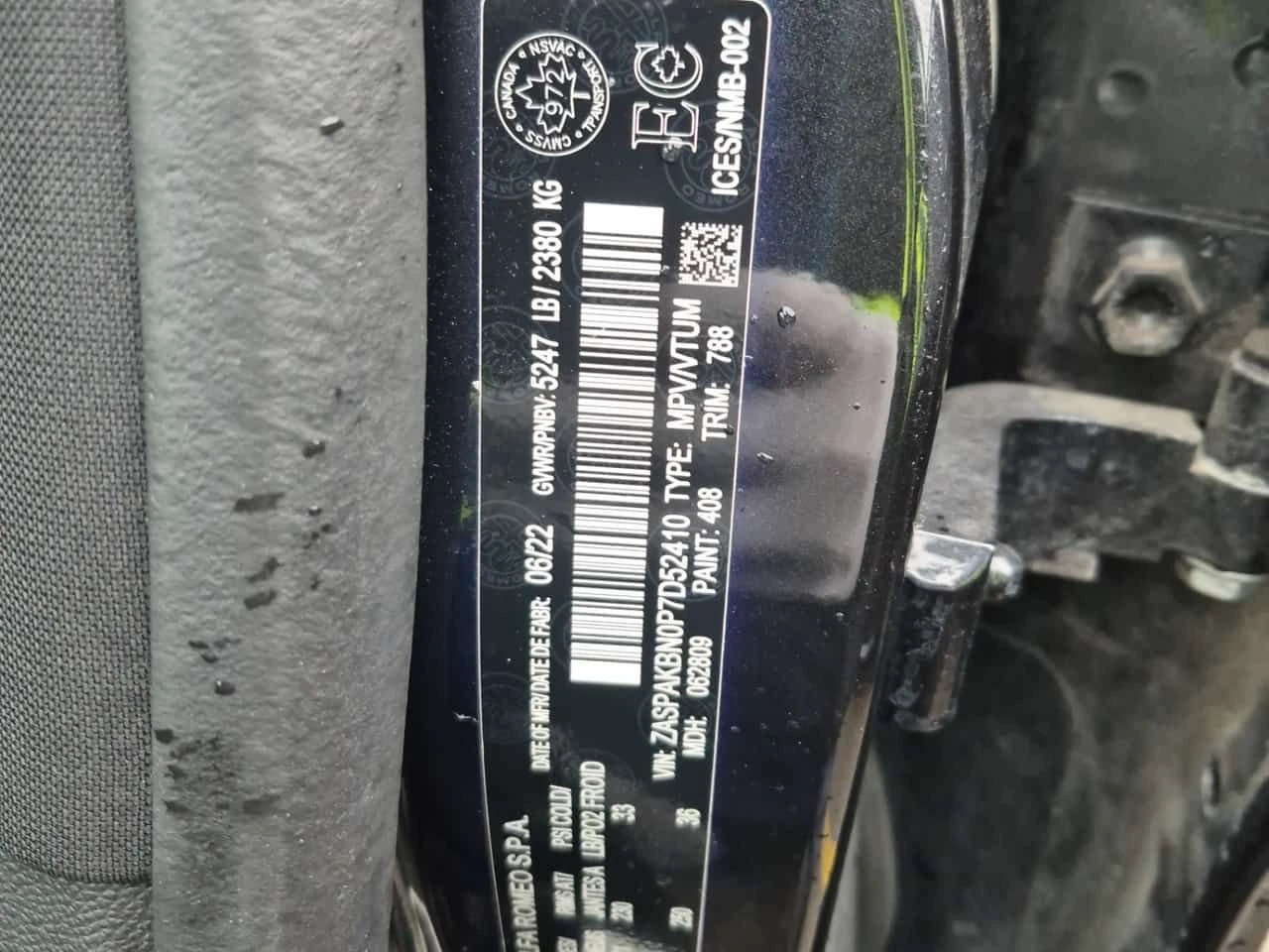 Alfa Romeo Stelvio * ESTREMA * ДИСТРОНИК* КАМЕРА* ПАНОРАМА* , снимка 15 - Автомобили и джипове - 54454571
