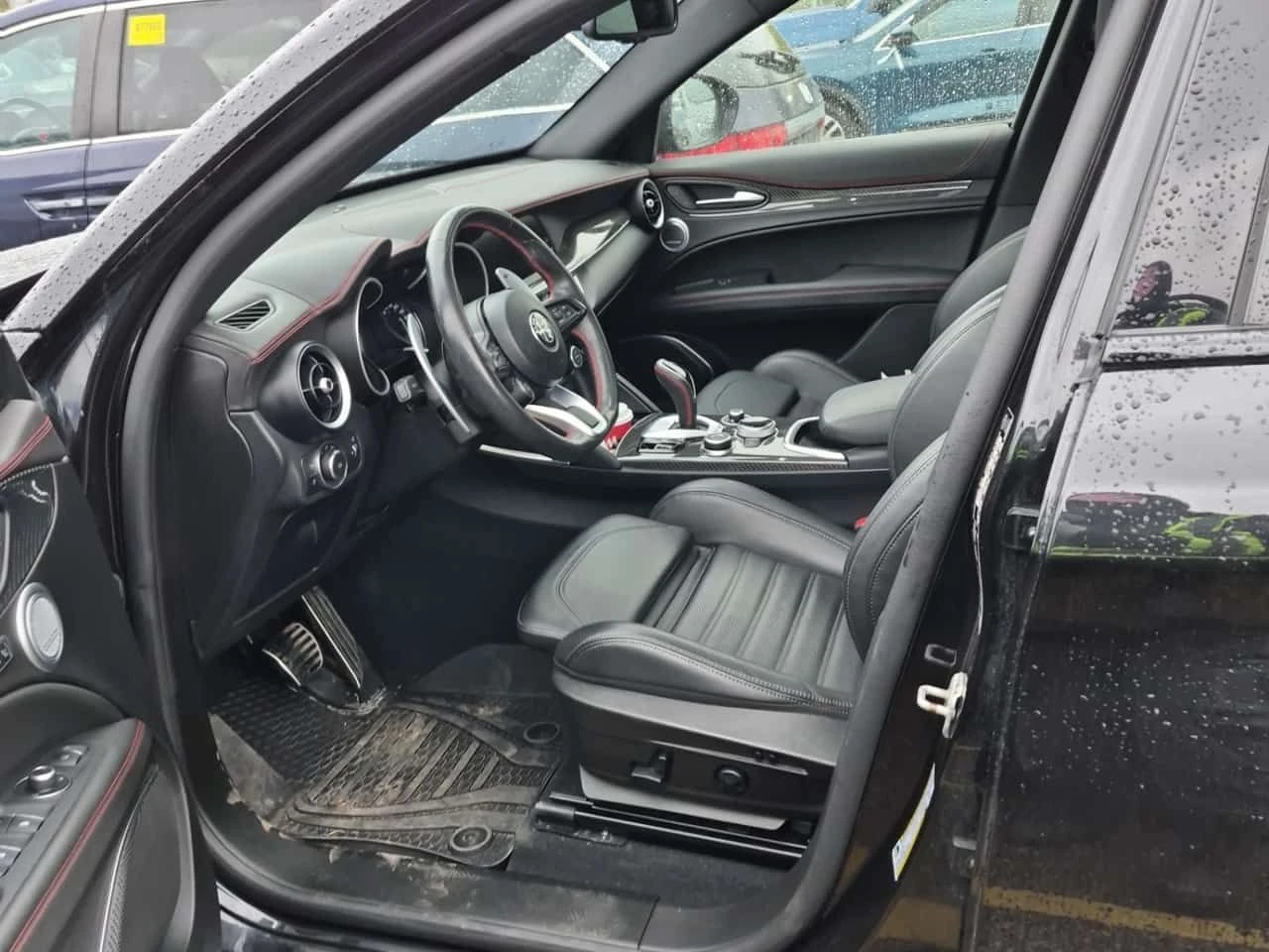 Alfa Romeo Stelvio * ESTREMA * ДИСТРОНИК* КАМЕРА* ПАНОРАМА* , снимка 8 - Автомобили и джипове - 54454571