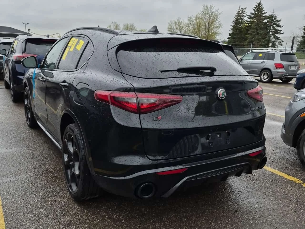 Alfa Romeo Stelvio * ESTREMA * ДИСТРОНИК* КАМЕРА* ПАНОРАМА* , снимка 4 - Автомобили и джипове - 54454571