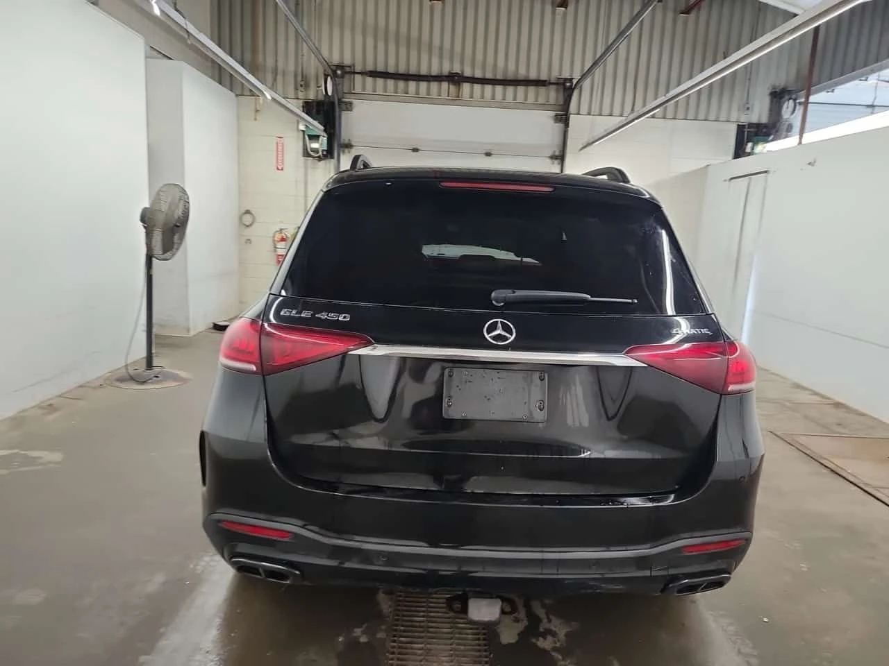 Mercedes-Benz GLE * 450 * CARFAX * ЦЕНА ДО БГ, снимка 17 - Автомобили и джипове - 54789478
