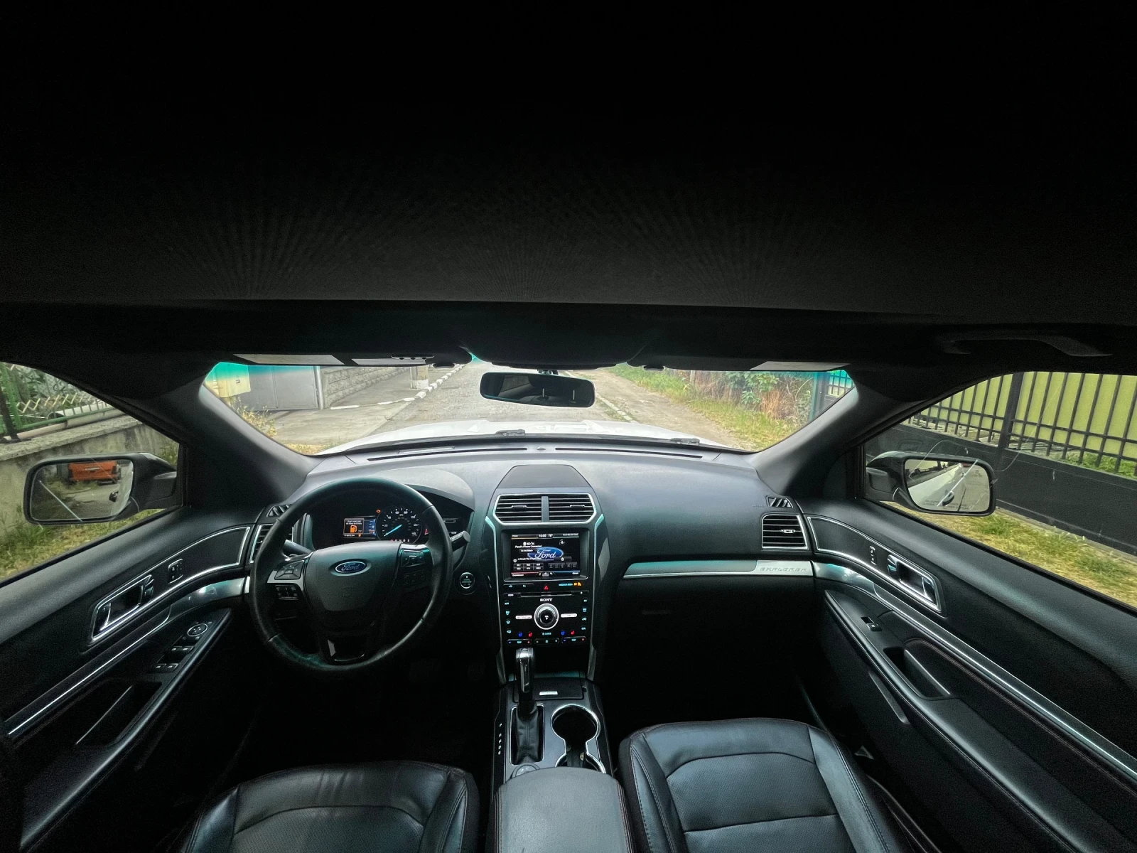 Ford Explorer 3.5 Ecoboost, снимка 10 - Автомобили и джипове - 55015651