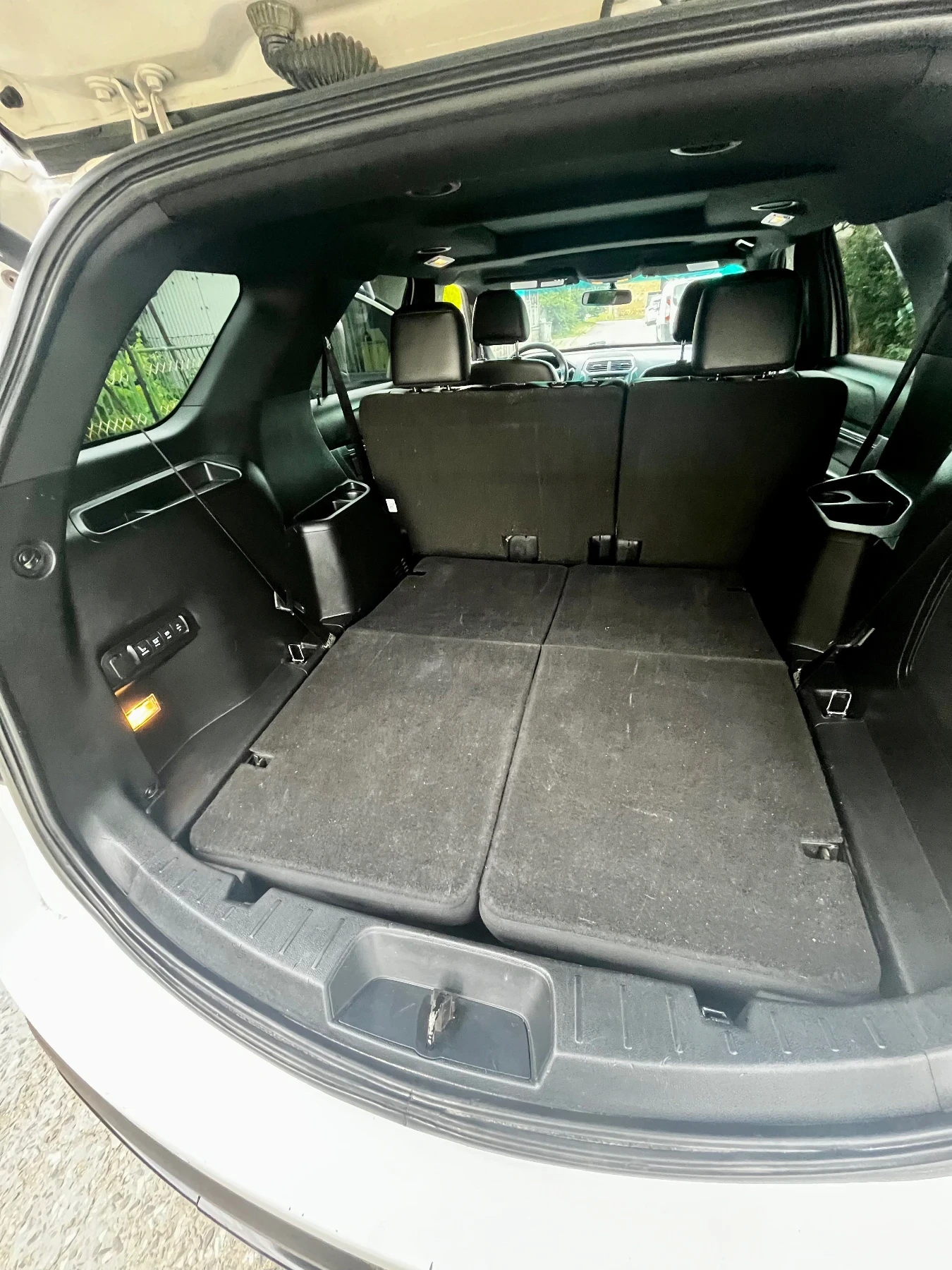 Ford Explorer 3.5 Ecoboost, снимка 11 - Автомобили и джипове - 55015651