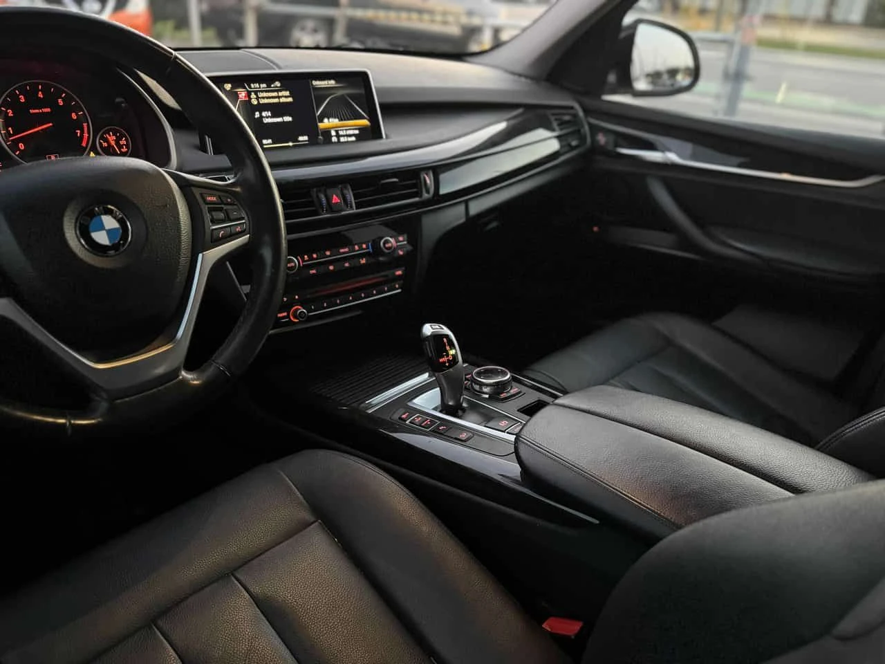 BMW X5 * xDrive35i * CARFAX * 2 ����� * ���� * ������� *  | Mobile.bg � ����������� 5