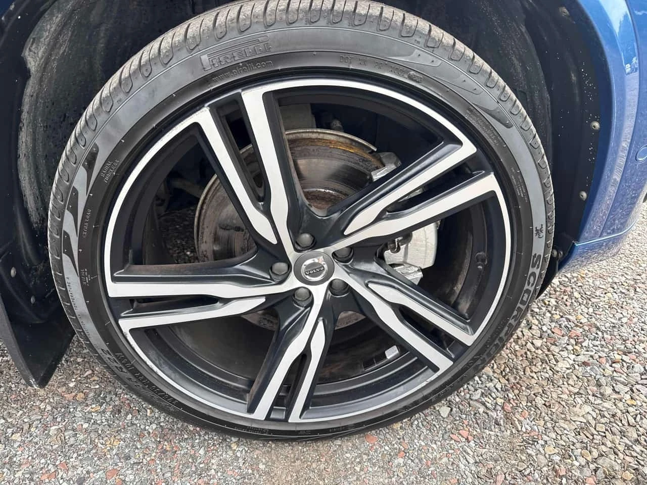 Volvo Xc90 T8 R Design/CARFAX/360/ПАНО/ПОДГРЕВ/АЛКАНТАРА, снимка 7 - Автомобили и джипове - 55735670