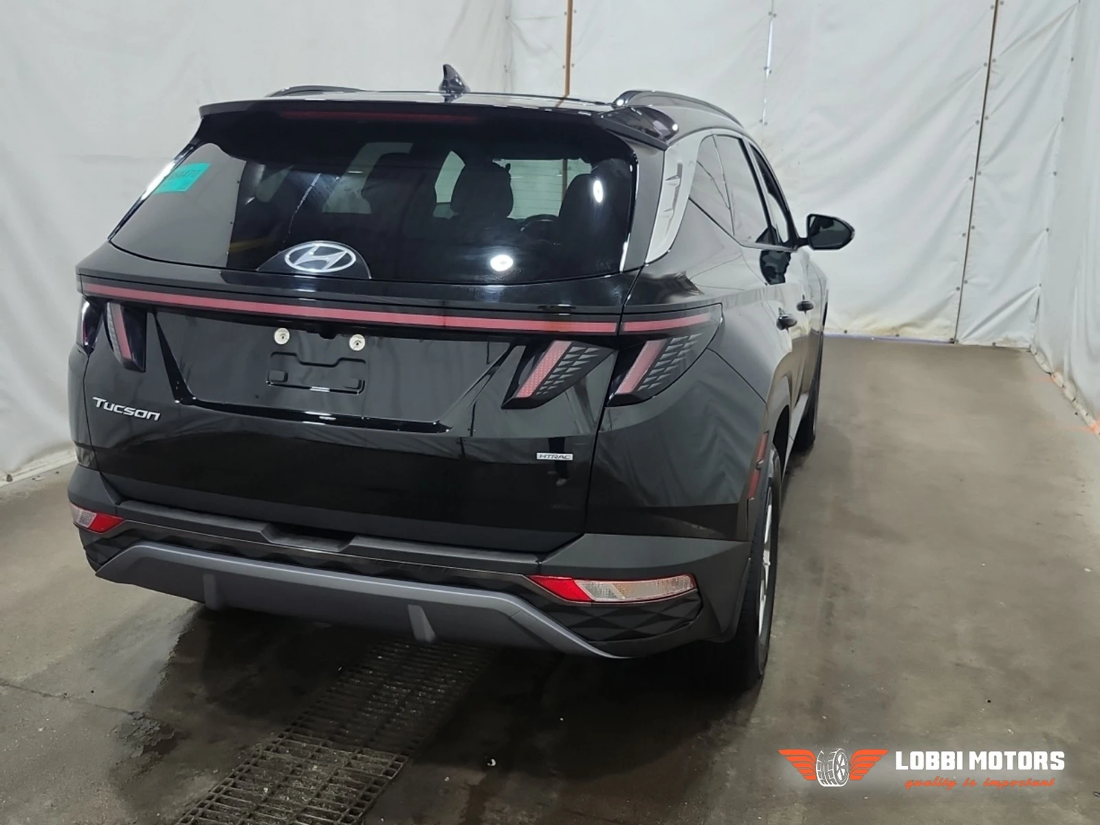 Hyundai Tucson, снимка 3 - Автомобили и джипове - 55954729