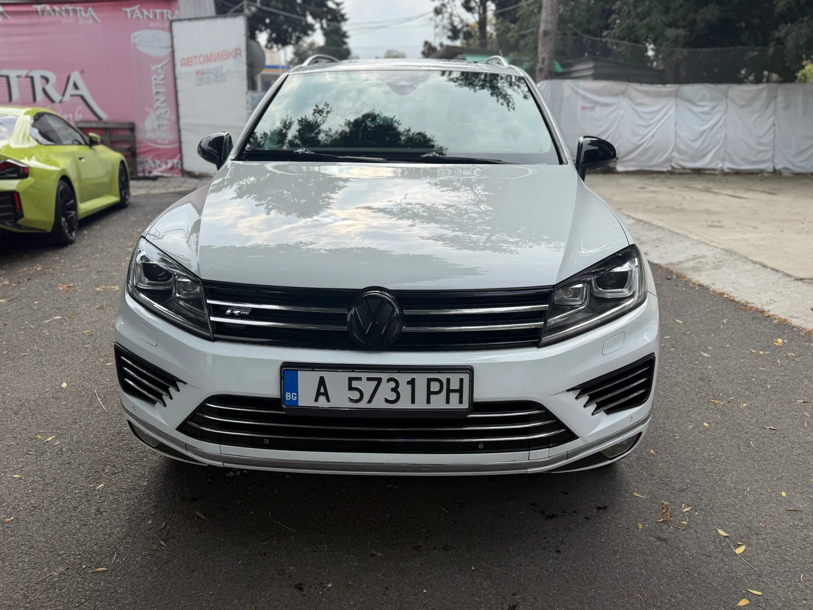 VW Touareg, снимка 2 - Автомобили и джипове - 56657388