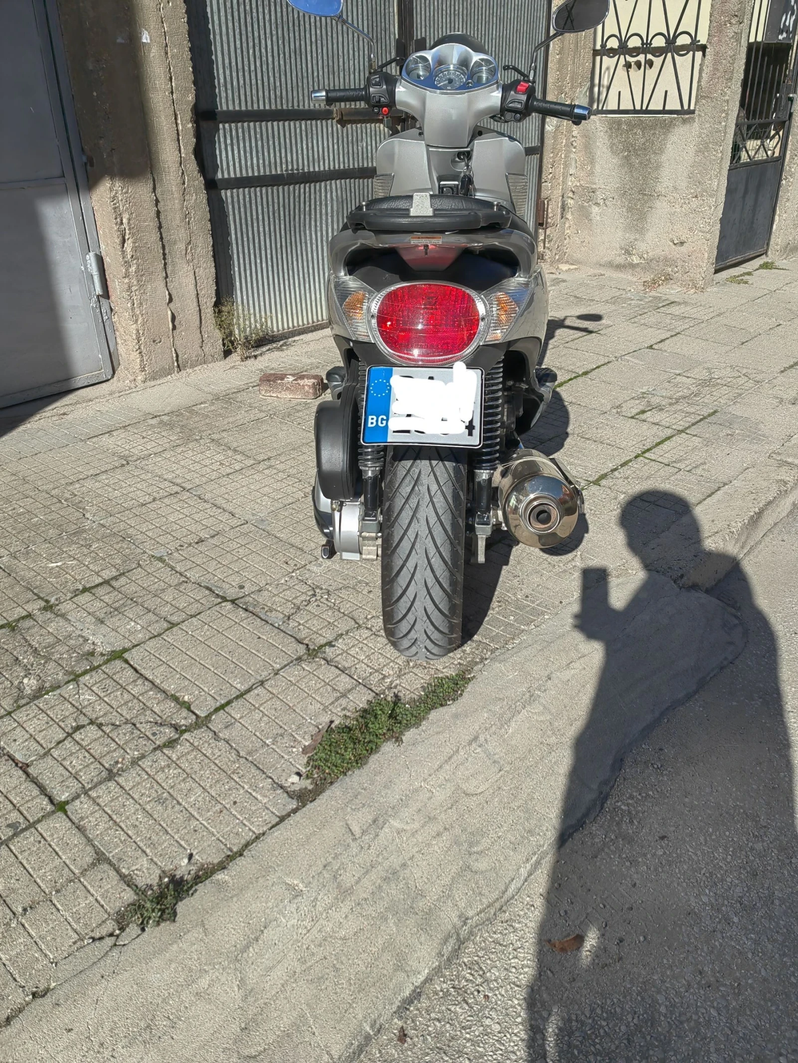 Aprilia Scarabeo 500 - изображение 6