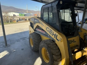 Мини челни товарачи GEHL V270, снимка 5