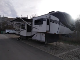 Каравана Други Jayco North Point 382FLRB, снимка 1