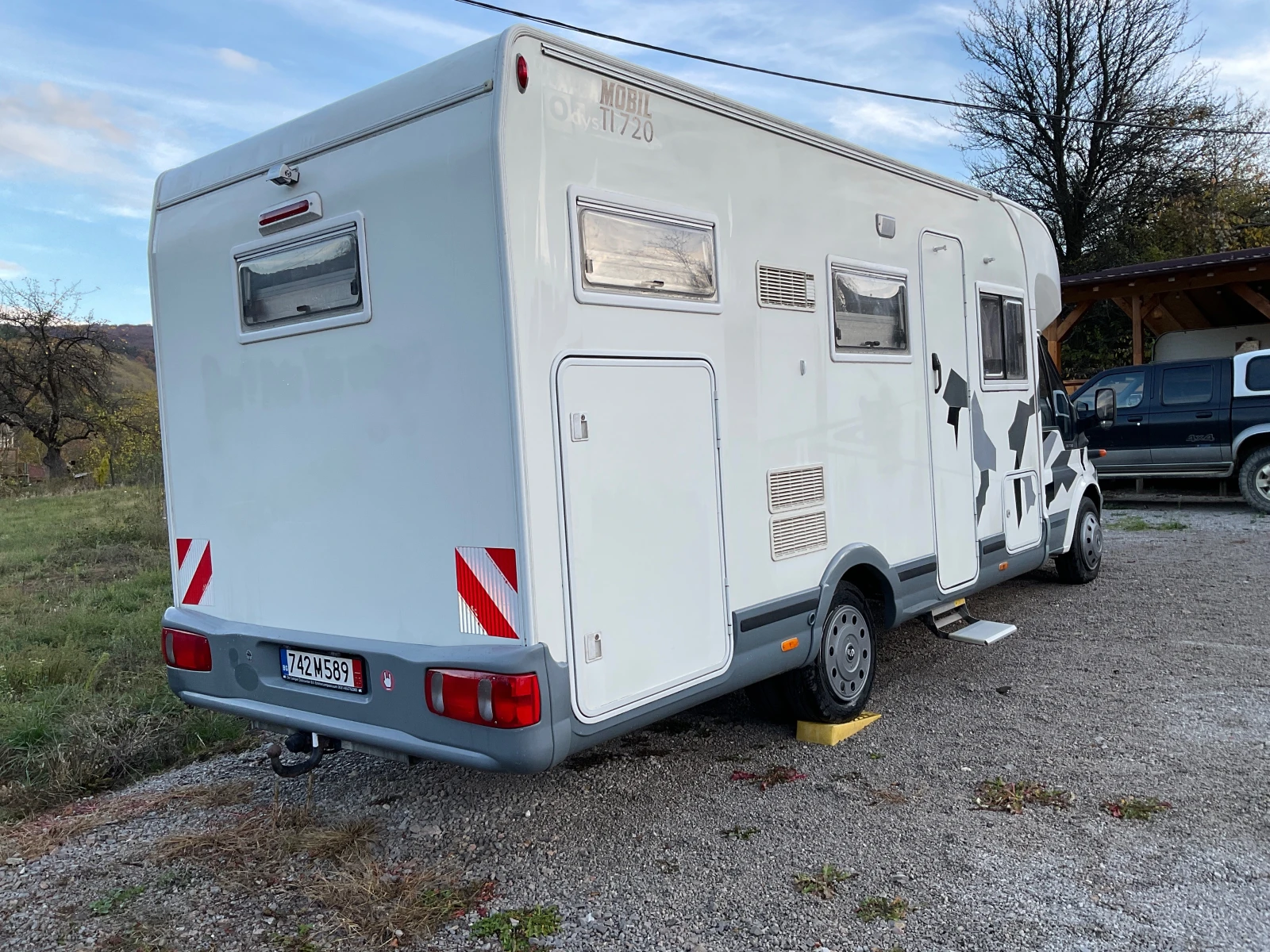 Кемпер Ford Challenger Chausson - изображение 3