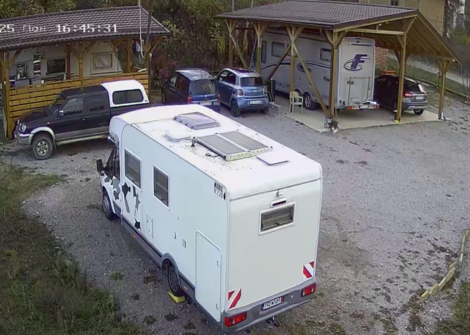 Кемпер Ford Challenger Chausson - изображение 5