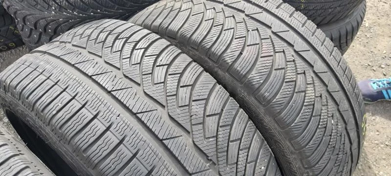 Гуми Зимни 255/40R19, снимка 3 - Гуми и джанти - 30919157