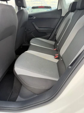 Seat Ibiza 1.0benz TOP, снимка 9