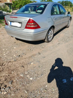 Mercedes-Benz C 220, снимка 3