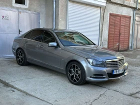 Mercedes-Benz C 220 Full екстри обслужена, снимка 2