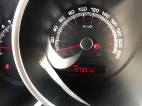 Kia Venga 1.4 Бензин / Газ, снимка 10