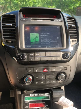 Kia Venga 1.4 Бензин / Газ, снимка 9