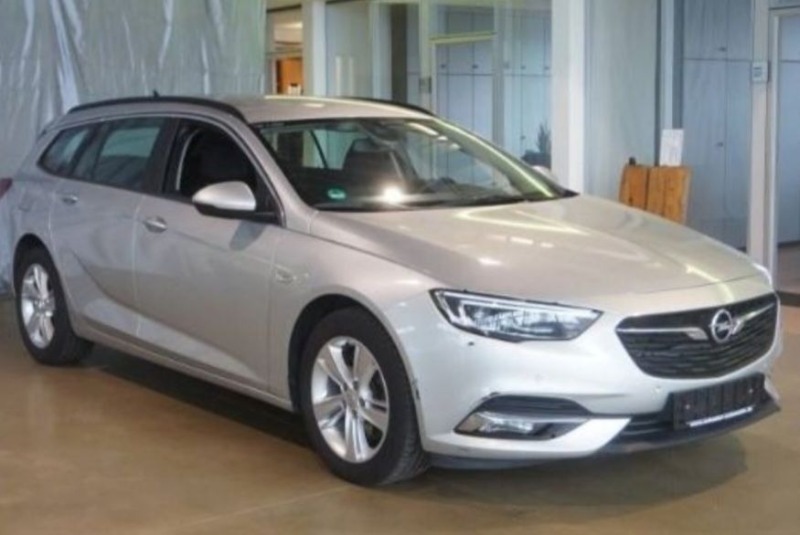 Opel Insignia 1, 6 CDTI-B16DTH-136 PS, Автоматик, снимка 1 - Автомобили и джипове - 42148273