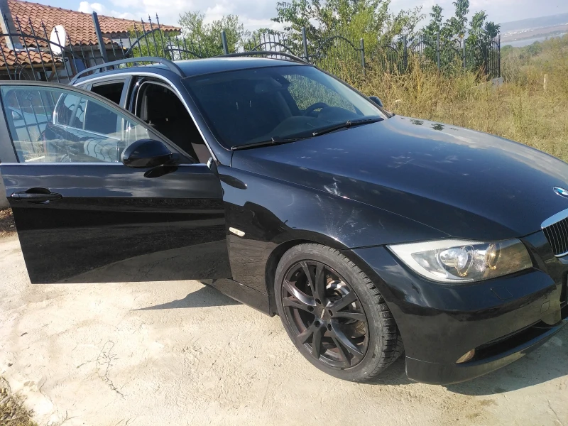 BMW 325 X DRIVE, снимка 3 - Автомобили и джипове - 47095555