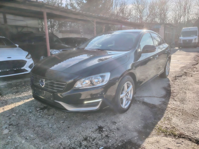 Volvo S60 2.0 D4, снимка 4 - Автомобили и джипове - 48441275