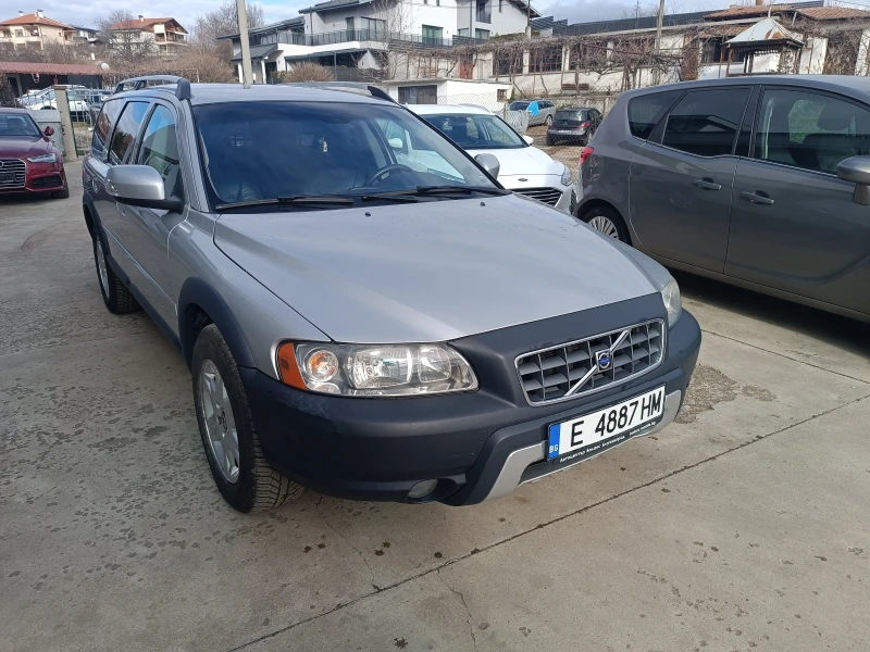 Volvo Xc70 d5 173000km! KATO HOBO, снимка 1 - Автомобили и джипове - 48566984