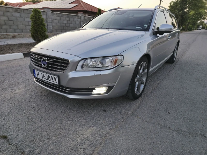 Volvo V70 Volvo V70 D5 Polestar 230 к.с., автоматик, Navi, п, снимка 3 - Автомобили и джипове - 52370051