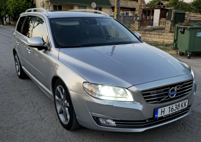 Volvo V70 Volvo V70 D5 Polestar 230 к.с., автоматик, Navi, п, снимка 10 - Автомобили и джипове - 52370051