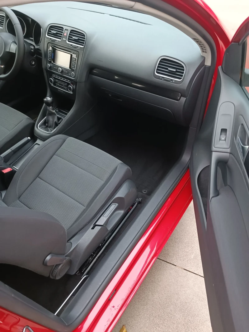 VW Golf 1.4 TSI 122 ks EVRO 5B, снимка 10 - Автомобили и джипове - 52996659