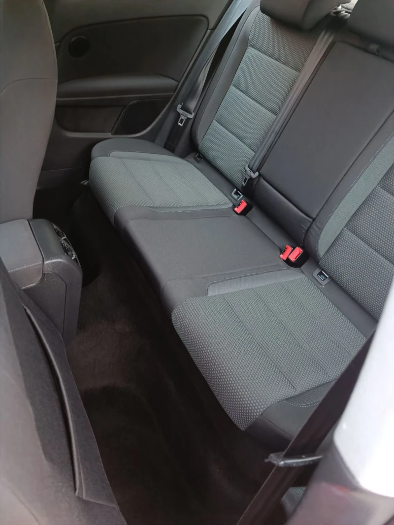 VW Golf 1.4 TSI 122 ks EVRO 5B, снимка 11 - Автомобили и джипове - 52996659